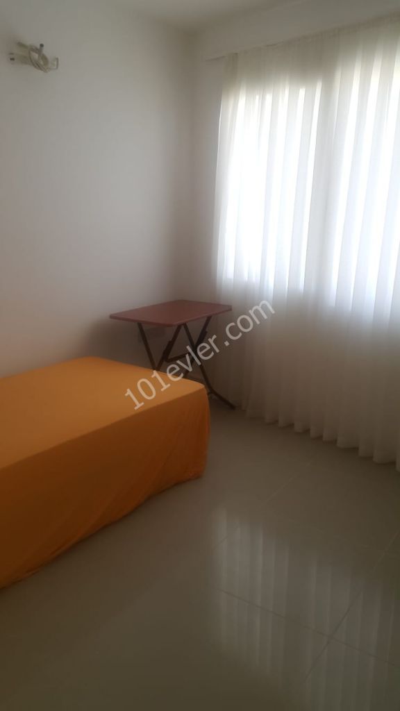 Flat To Rent in Girne Merkez, Kyrenia