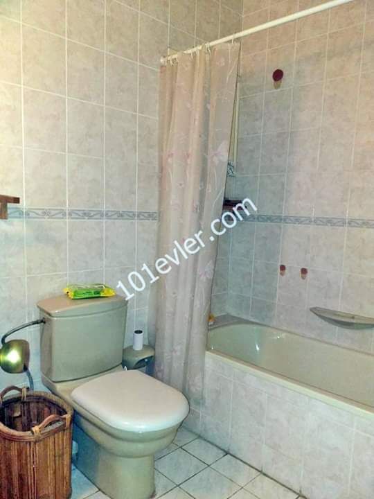 Flat For Sale in Köşklüçiftlik, Nicosia