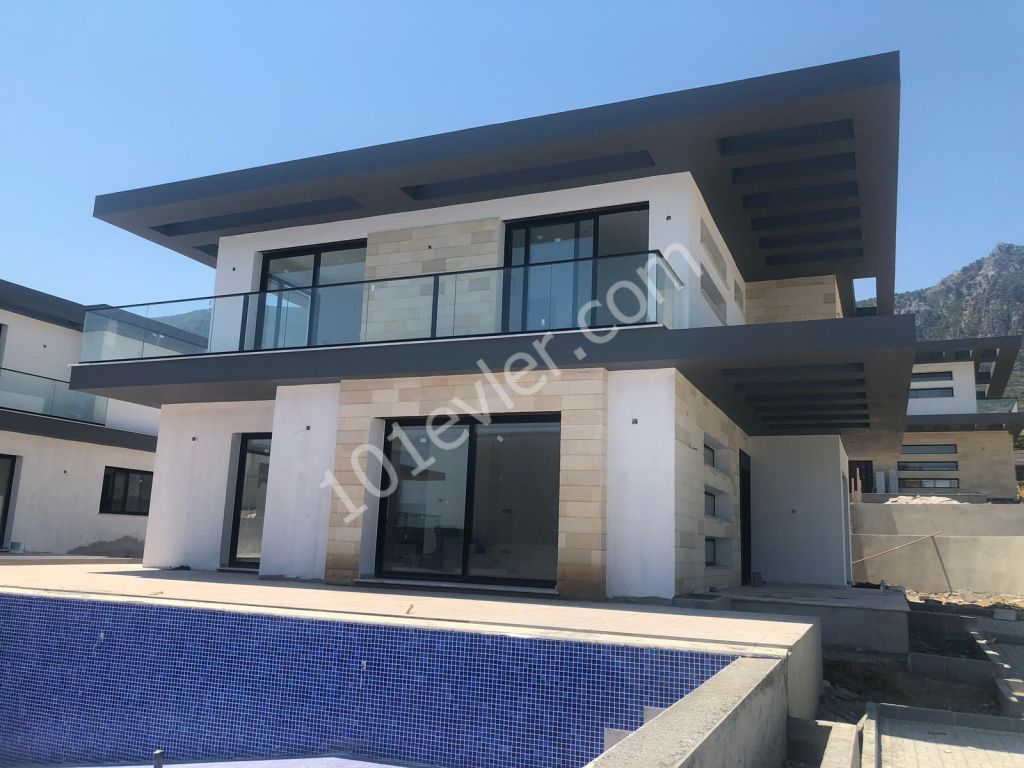 Villa For Sale in Edremit, Kyrenia