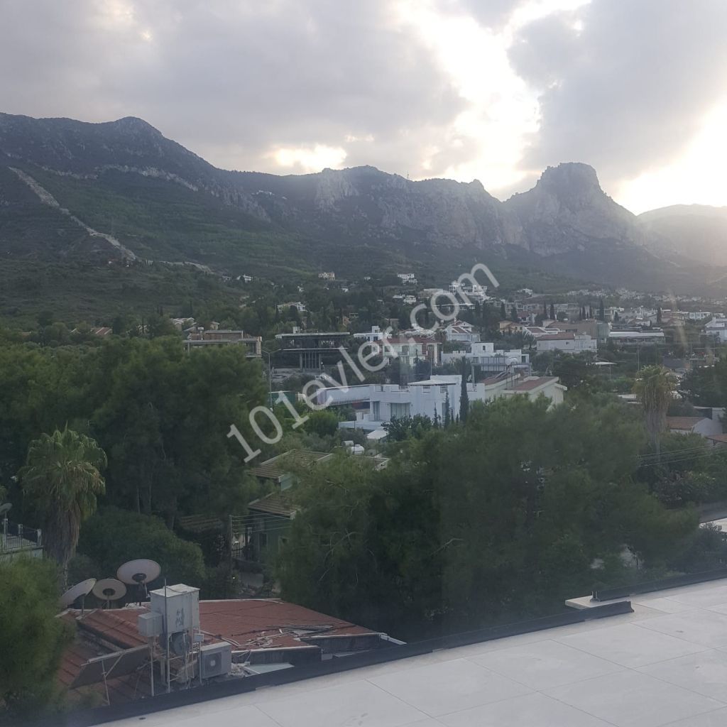 Penthouse For Sale in Zeytinlik, Kyrenia