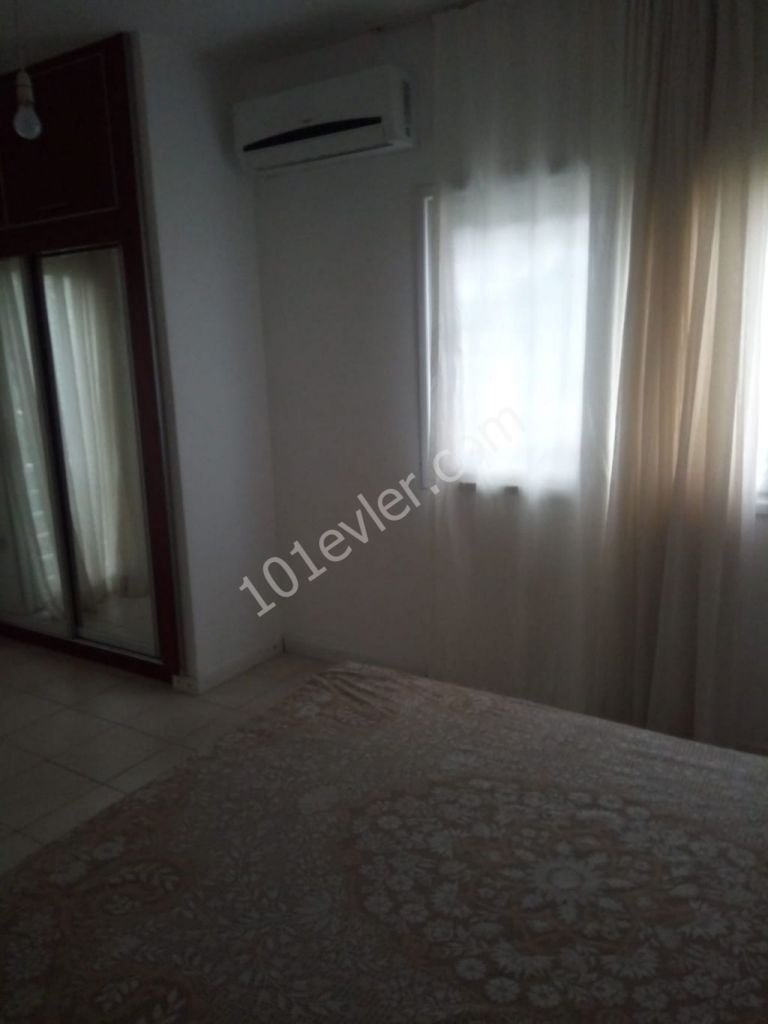 Flat To Rent in Girne Merkez, Kyrenia