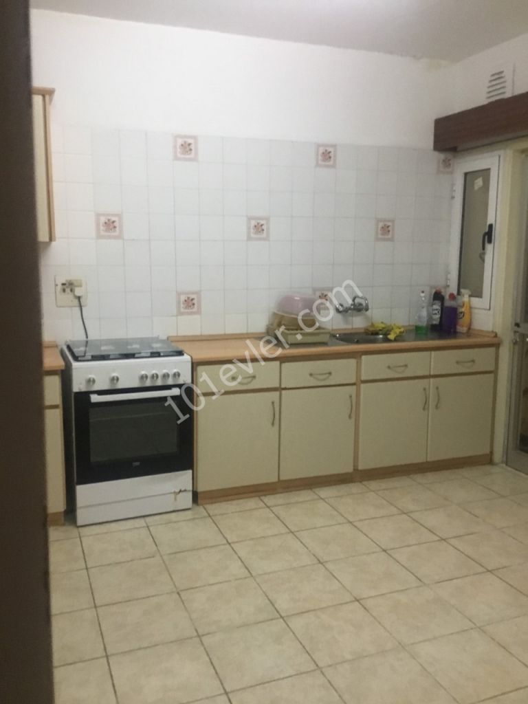 Flat For Sale in Girne Merkez, Kyrenia