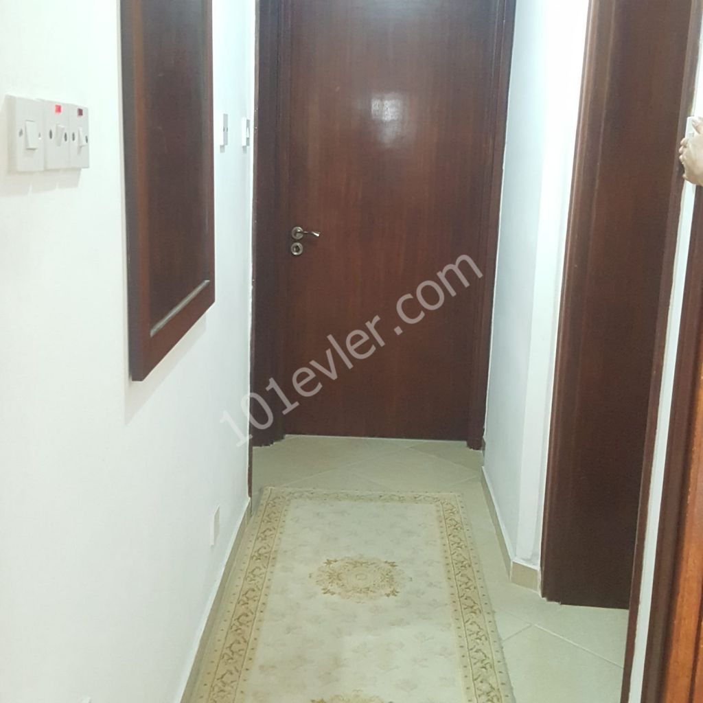 Flat To Rent in Girne Merkez, Kyrenia