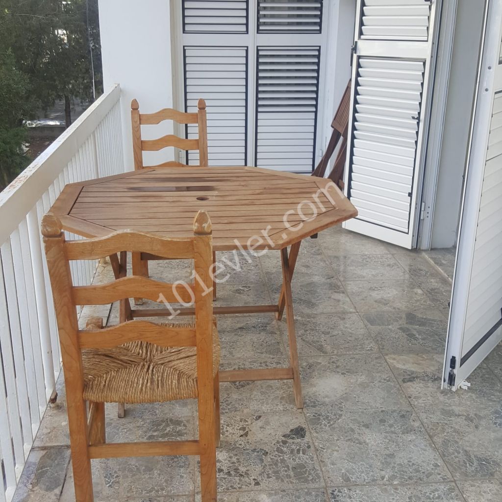 Flat To Rent in Girne Merkez, Kyrenia