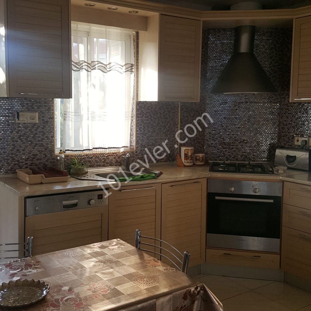 Villa To Rent in Karaoğlanoğlu, Kyrenia