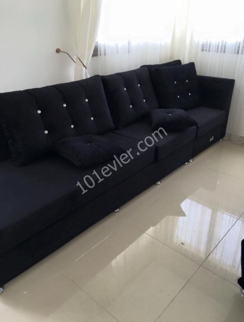 Flat To Rent in Karaoğlanoğlu, Kyrenia