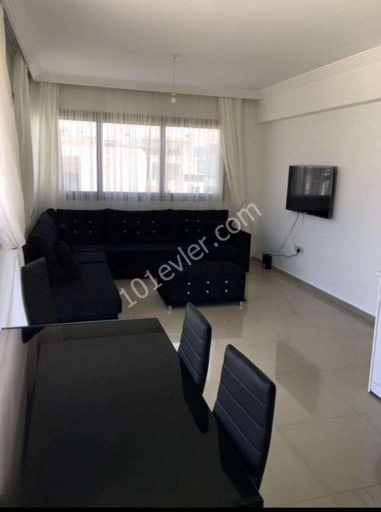 Flat To Rent in Karaoğlanoğlu, Kyrenia