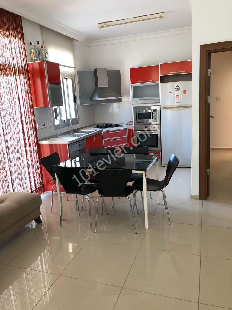 Flat To Rent in Girne Merkez, Kyrenia