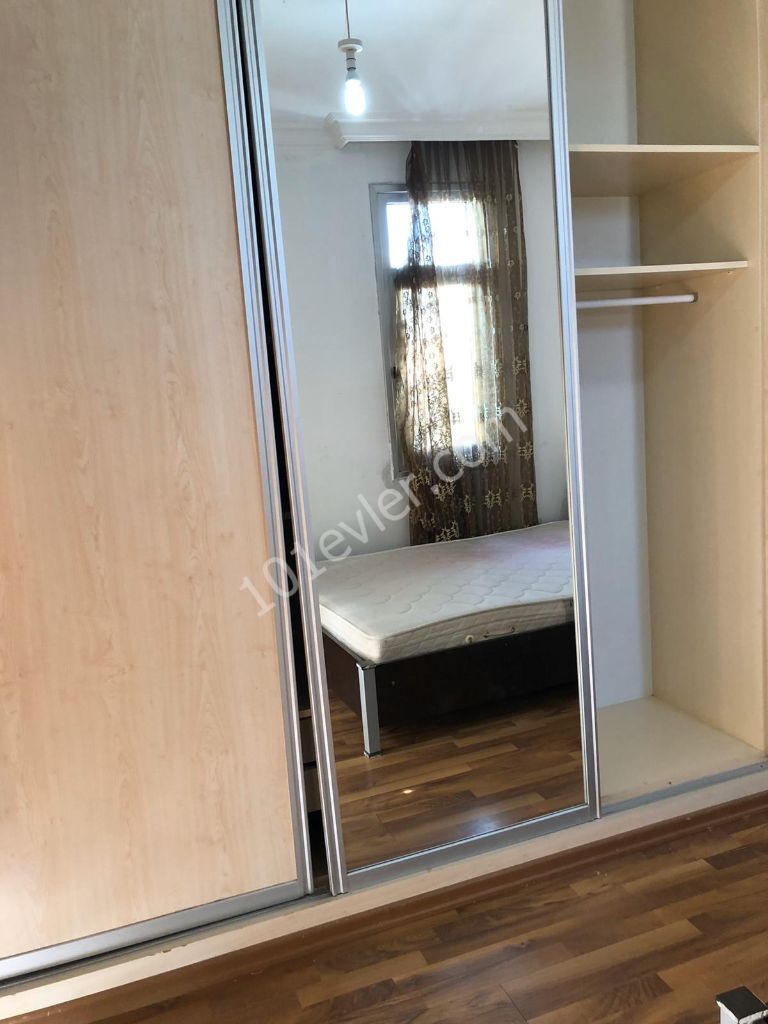 Flat To Rent in Girne Merkez, Kyrenia