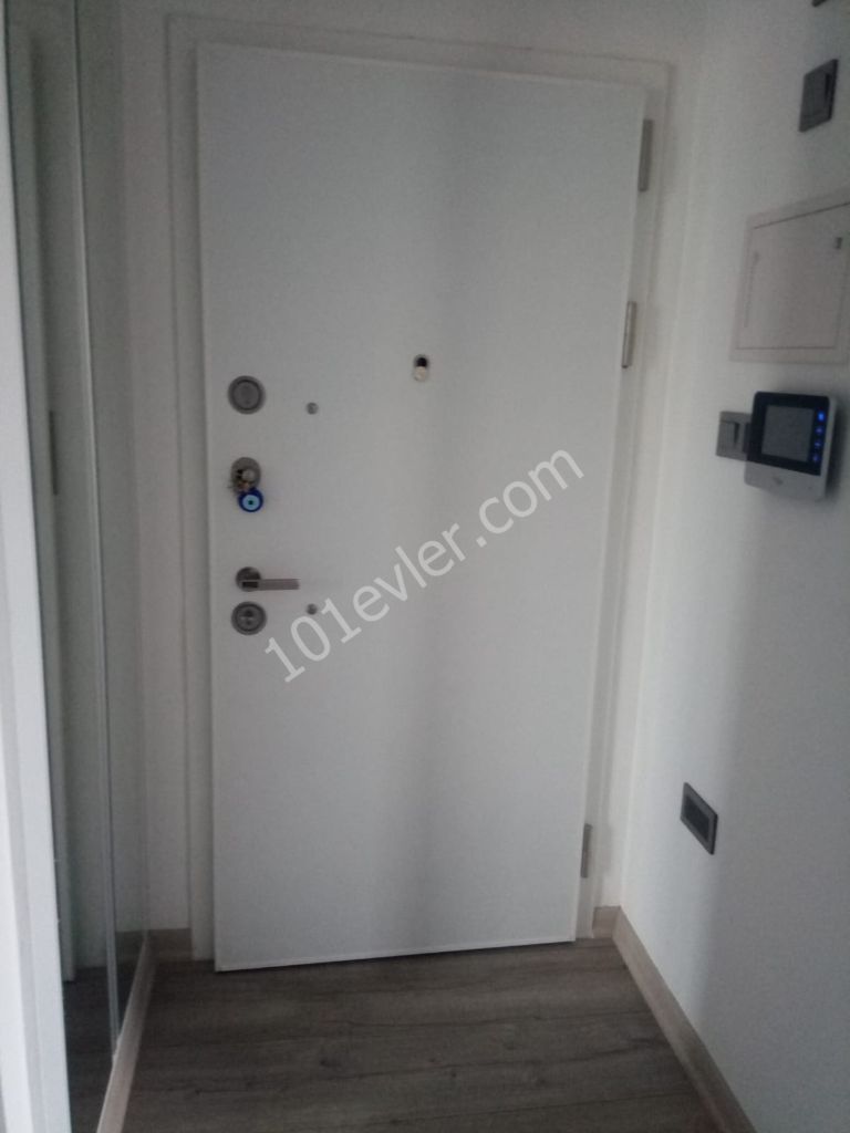 A LUXURIOUS 2 BEDROOM APARTMENT IN FEO RESIDENCE,  KYRENIA CITY CENTRE 