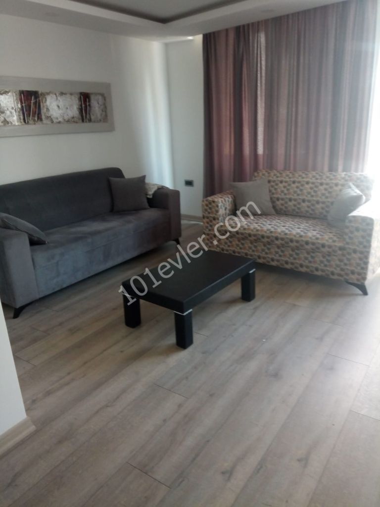 A LUXURIOUS 2 BEDROOM APARTMENT IN FEO RESIDENCE,  KYRENIA CITY CENTRE 