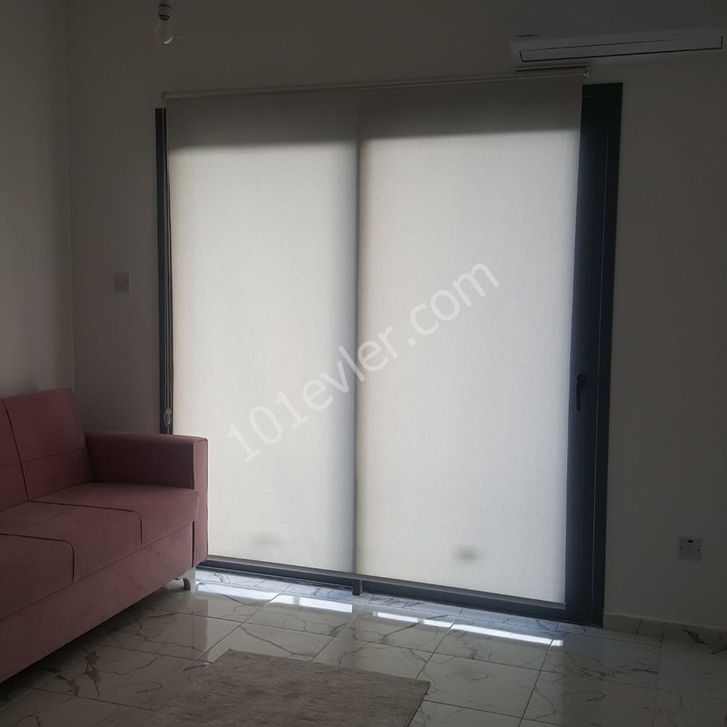 Flat To Rent in Zeytinlik, Kyrenia