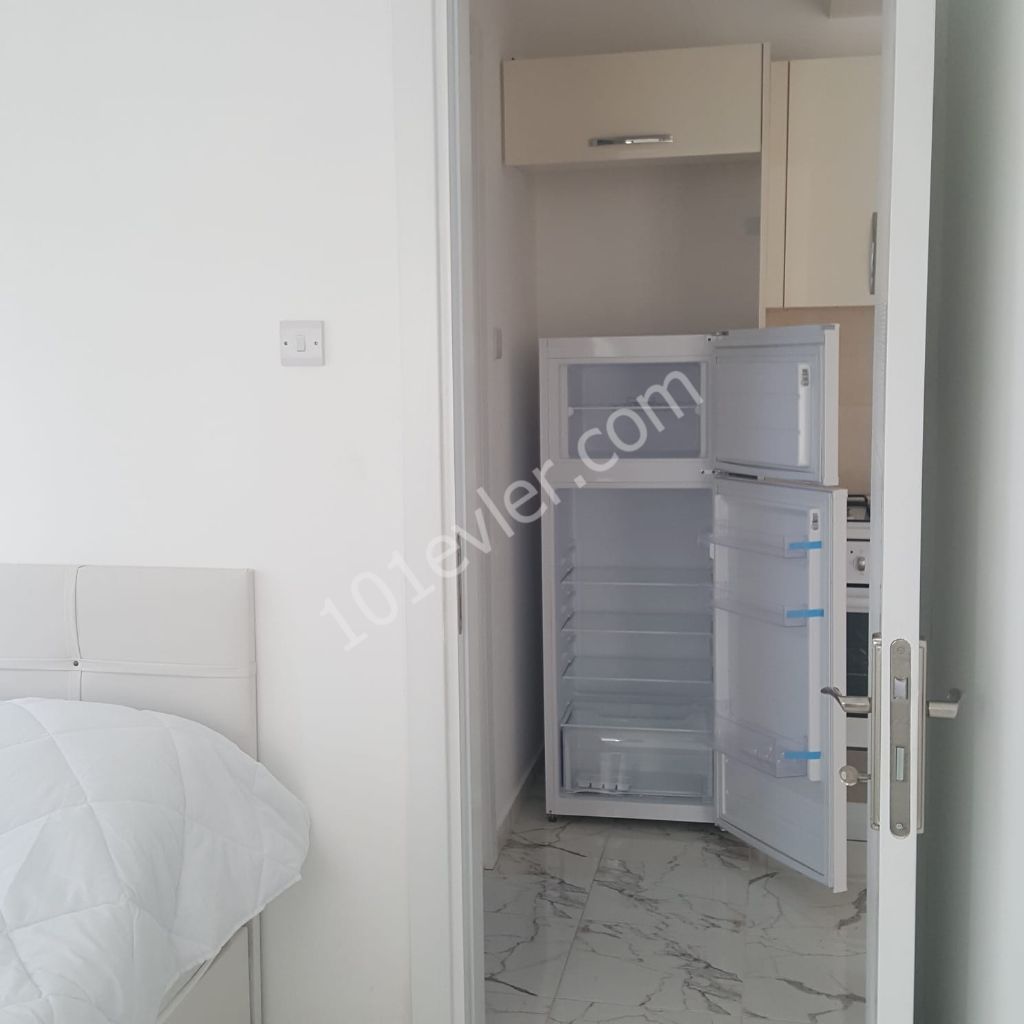 Flat To Rent in Zeytinlik, Kyrenia