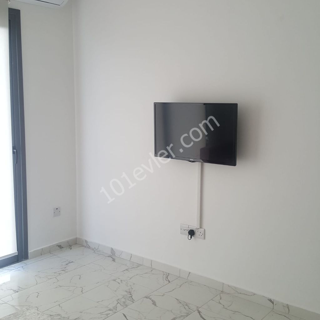 Flat To Rent in Zeytinlik, Kyrenia