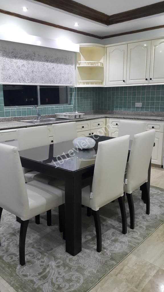 Flat For Sale in Girne Merkez, Kyrenia