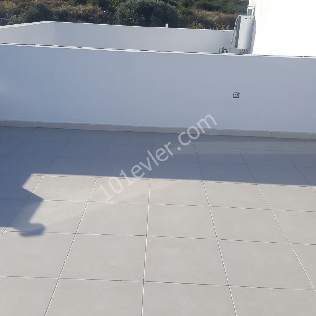 Flat For Sale in Zeytinlik, Kyrenia