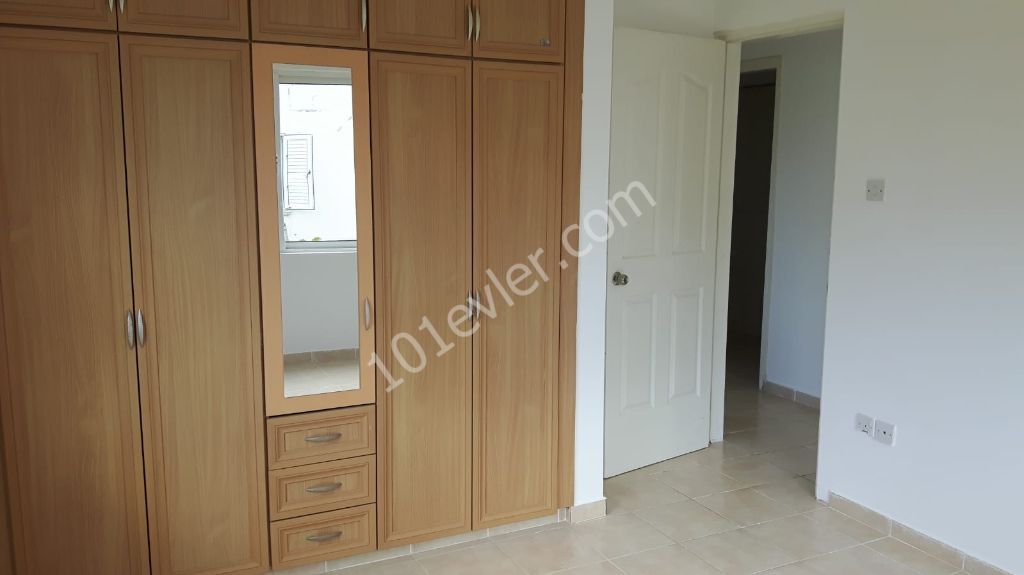 Flat To Rent in Girne Merkez, Kyrenia