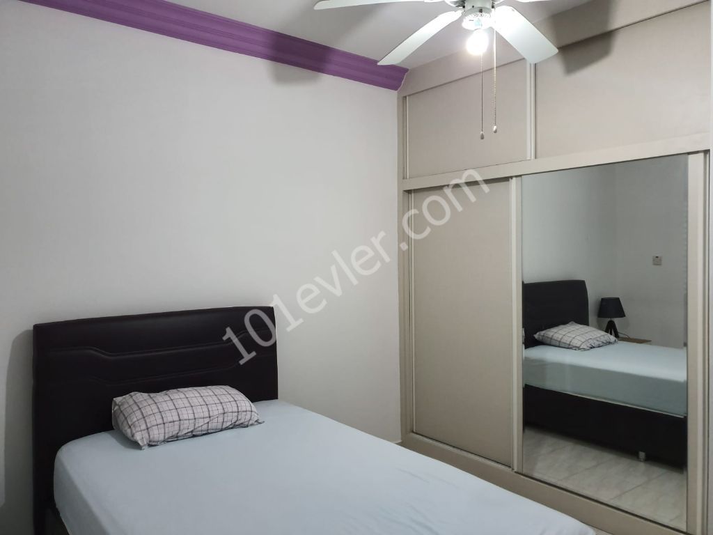 Flat For Sale in Aşağı Girne, Kyrenia