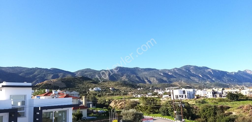 Flat For Sale in Alsancak, Kyrenia