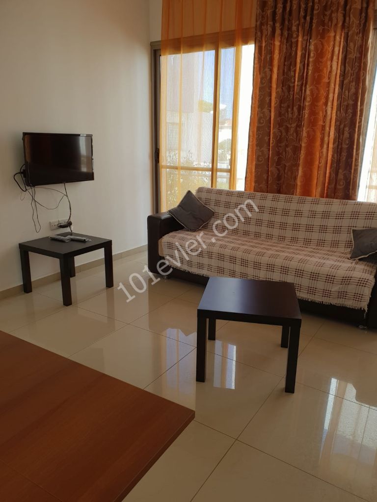 Flat To Rent in Karaoğlanoğlu, Kyrenia