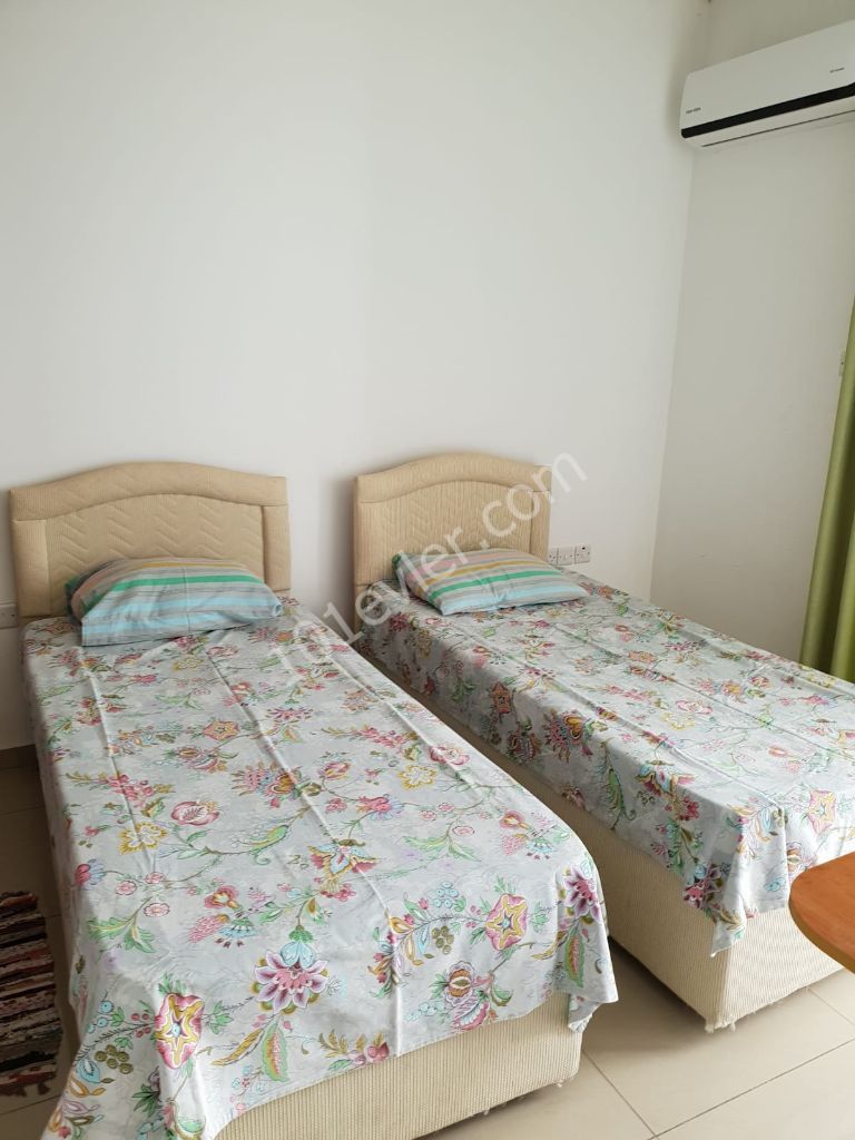 Flat To Rent in Karaoğlanoğlu, Kyrenia