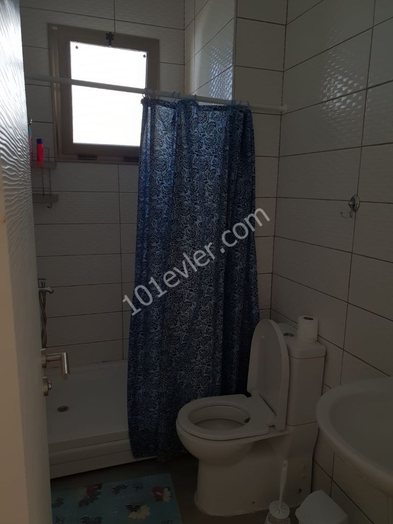 Flat To Rent in Karaoğlanoğlu, Kyrenia