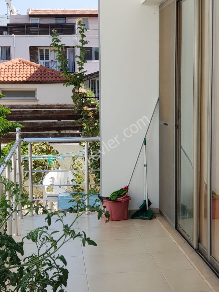 Flat To Rent in Karaoğlanoğlu, Kyrenia