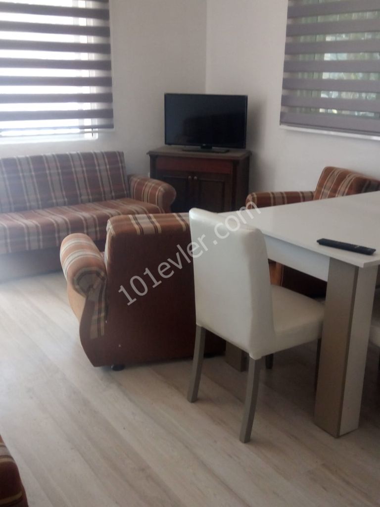 Flat To Rent in Karaoğlanoğlu, Kyrenia