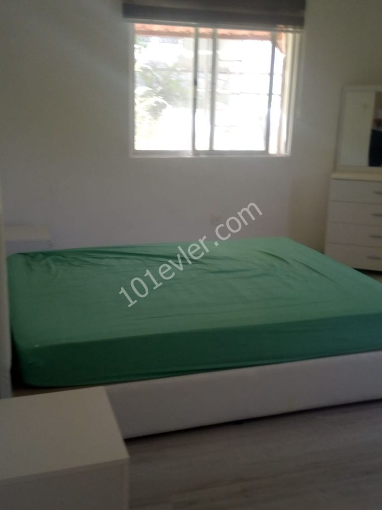 Flat To Rent in Karaoğlanoğlu, Kyrenia