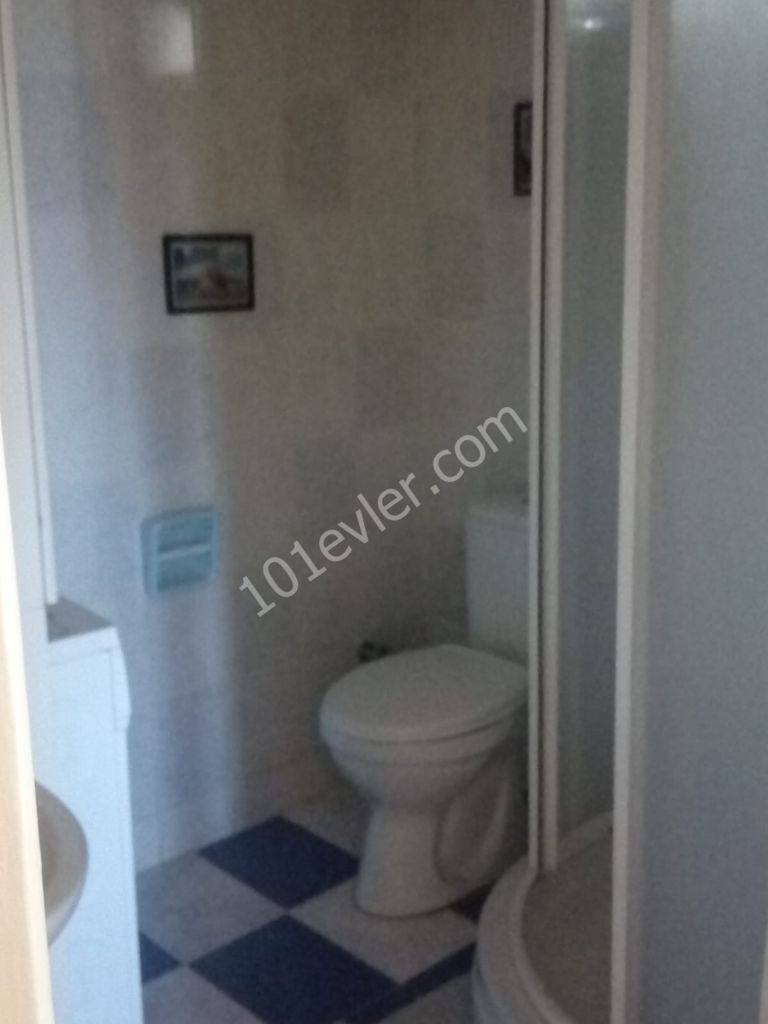 Flat To Rent in Karaoğlanoğlu, Kyrenia