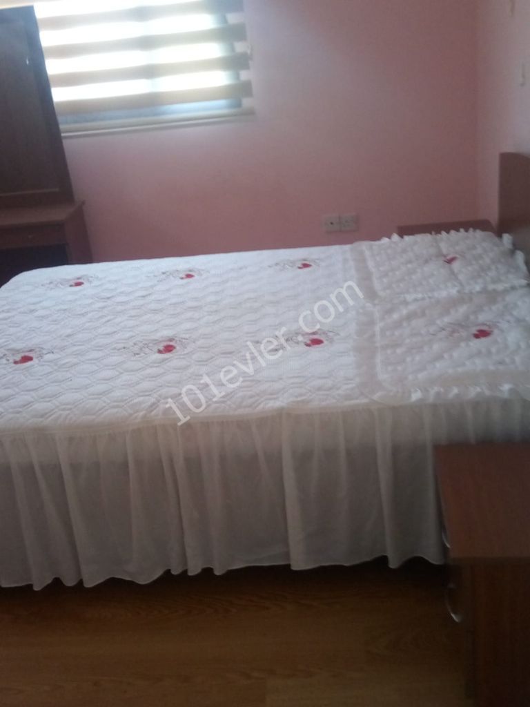 Flat To Rent in Karaoğlanoğlu, Kyrenia