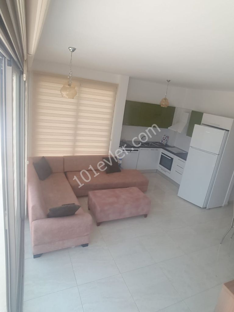 Flat To Rent in Girne Merkez, Kyrenia