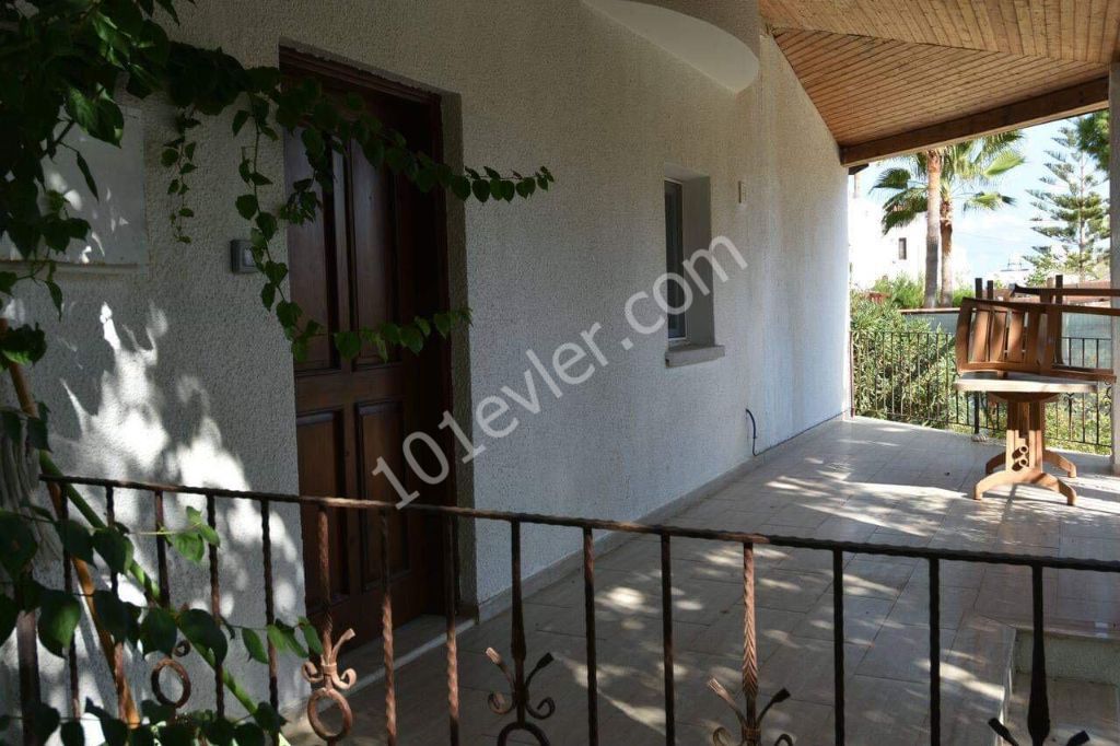 Detached House For Sale in Çatalköy, Kyrenia