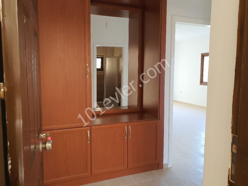 Flat For Sale in Doğanköy, Kyrenia