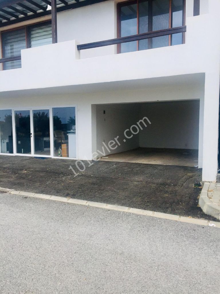 Flat To Rent in Yeşiltepe, Kyrenia