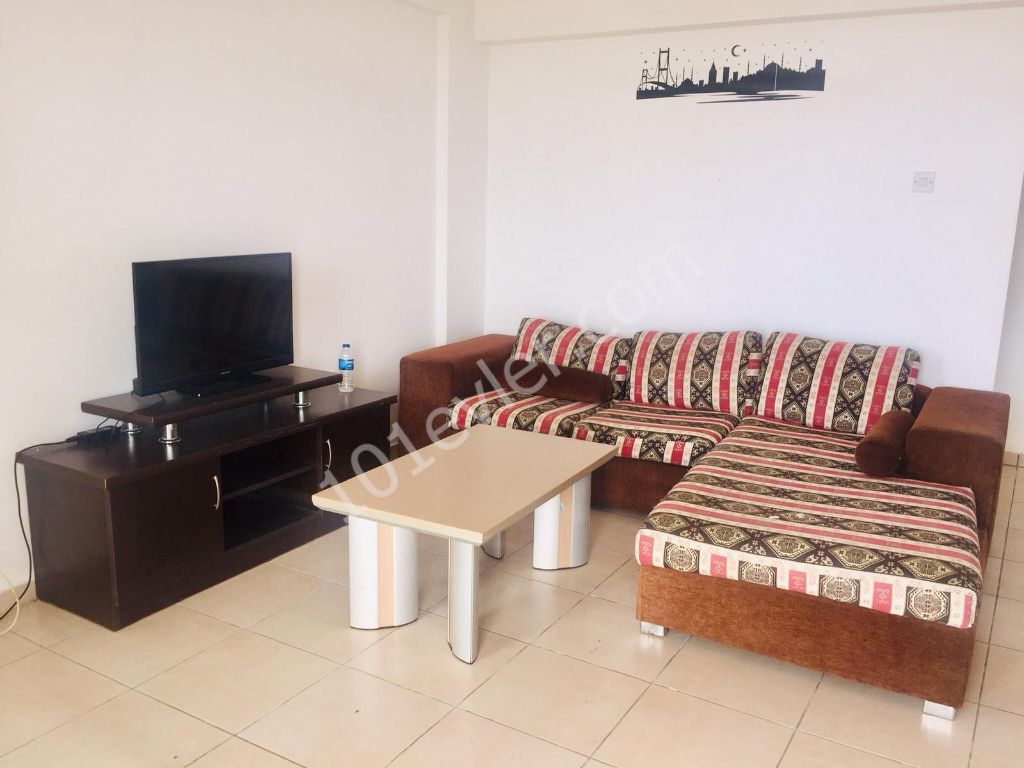 Flat To Rent in Alsancak, Kyrenia