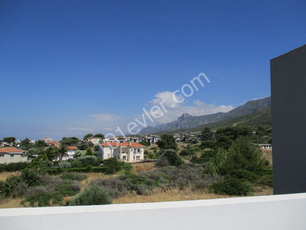 Villa For Sale in Alsancak, Kyrenia