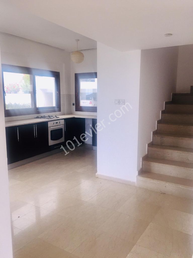 Villa To Rent in Alsancak, Kyrenia