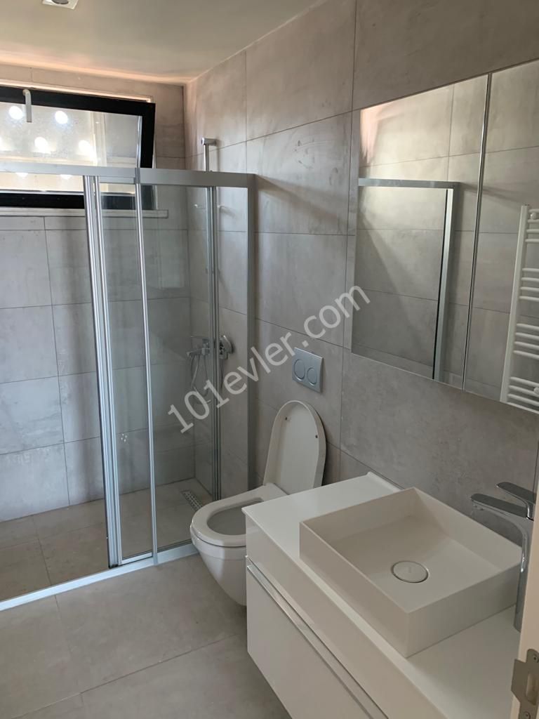 Girne Merkez 1+1, 2+1 Ve 3+1 Penthouse Satılık Daireler !