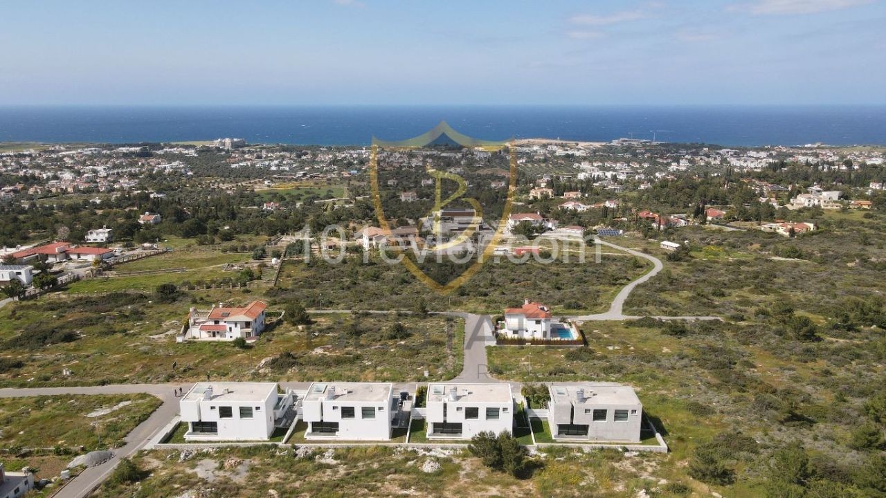 ULTRA LUXUS 4+1 VILLA ZUM VERKAUF MIT PANORAMABLICK AUF KYRENIA BELLAPAIS!! ** 