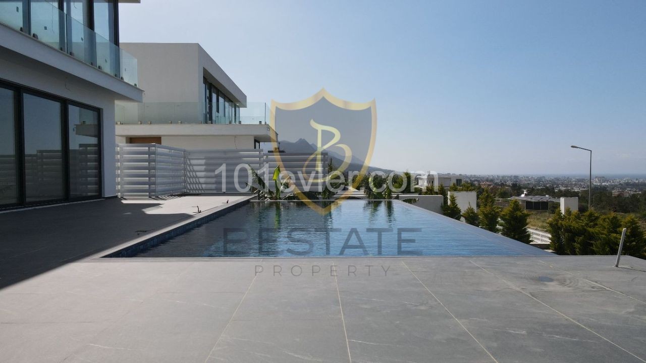 ULTRA LUXUS 4+1 VILLA ZUM VERKAUF MIT PANORAMABLICK AUF KYRENIA BELLAPAIS!! ** 