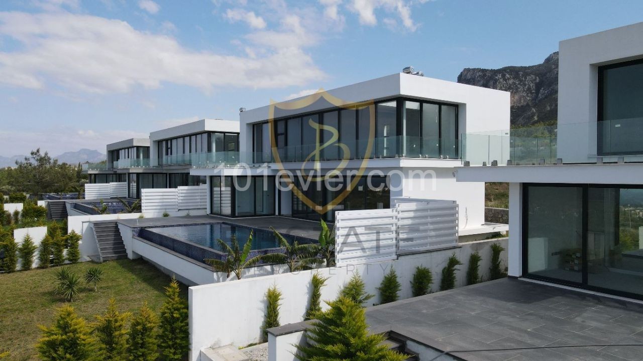 4 + 1 VILLA FOR SALE IN GİRNE BELLAPAİS ULTRA LUXURY VIEW WITH PANAROMIC VIEW !!