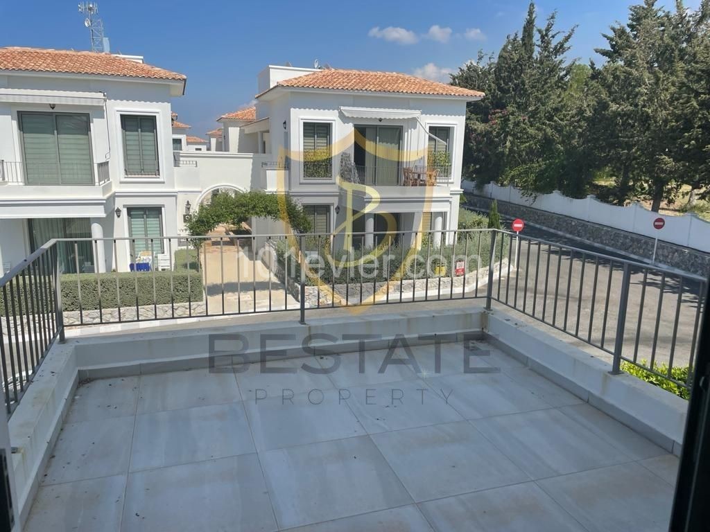 GİRNE ALSANCAK'TA ÖDÜLLÜ SİTE KIBRIS TOWN HOUSES 2+1 SATILIK DAİRE !!