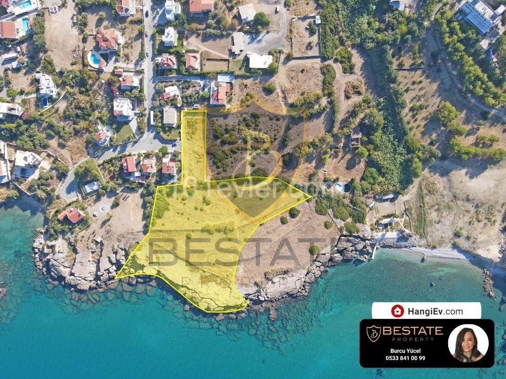 Residential Zoned Plot For Sale in Alsancak, Kyrenia