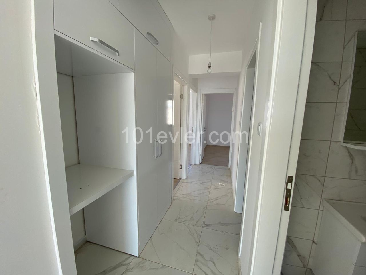  3+1 FLAT FOR SALE IN KYRENIA CENTER !!