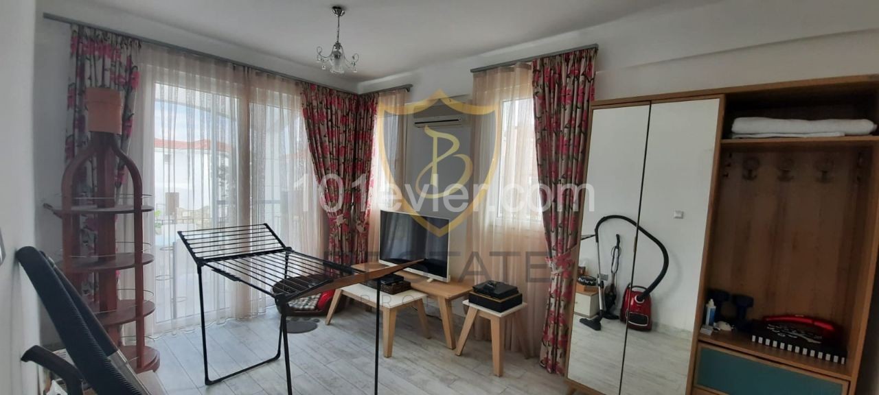 Villa For Sale in Karşıyaka, Kyrenia