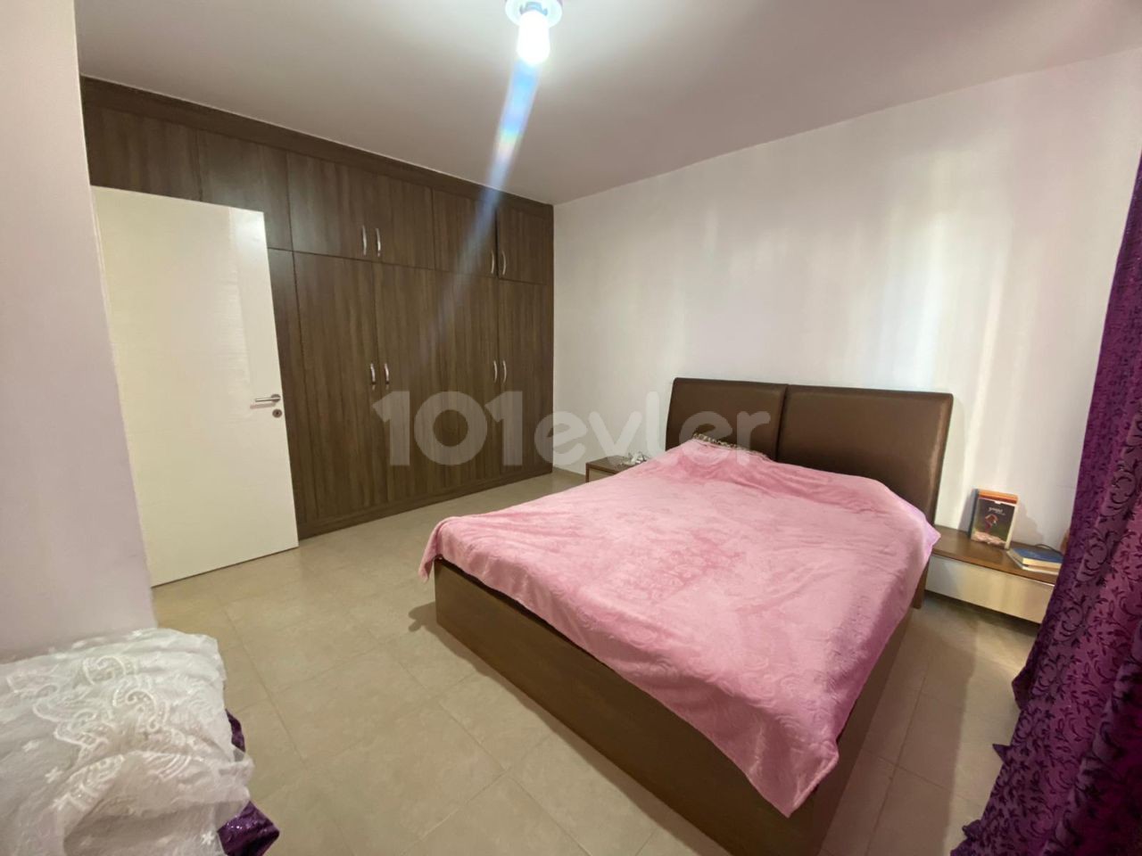 150 M2 3+1 Wohnung zum Verkauf im Zentrum von Kyrenia !! ** 