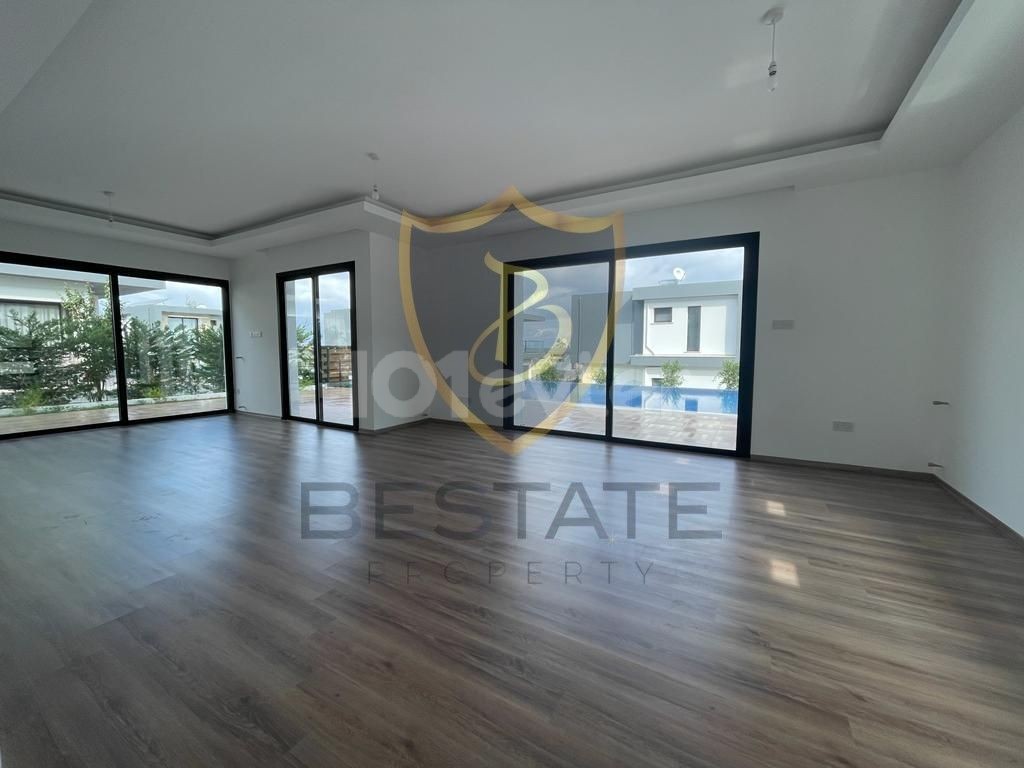 4+1 VILLA ZUM VERKAUF MIT PRIVATEM POOL MIT BLICK AUF KYRENIA EDREMIT TE !! ** 