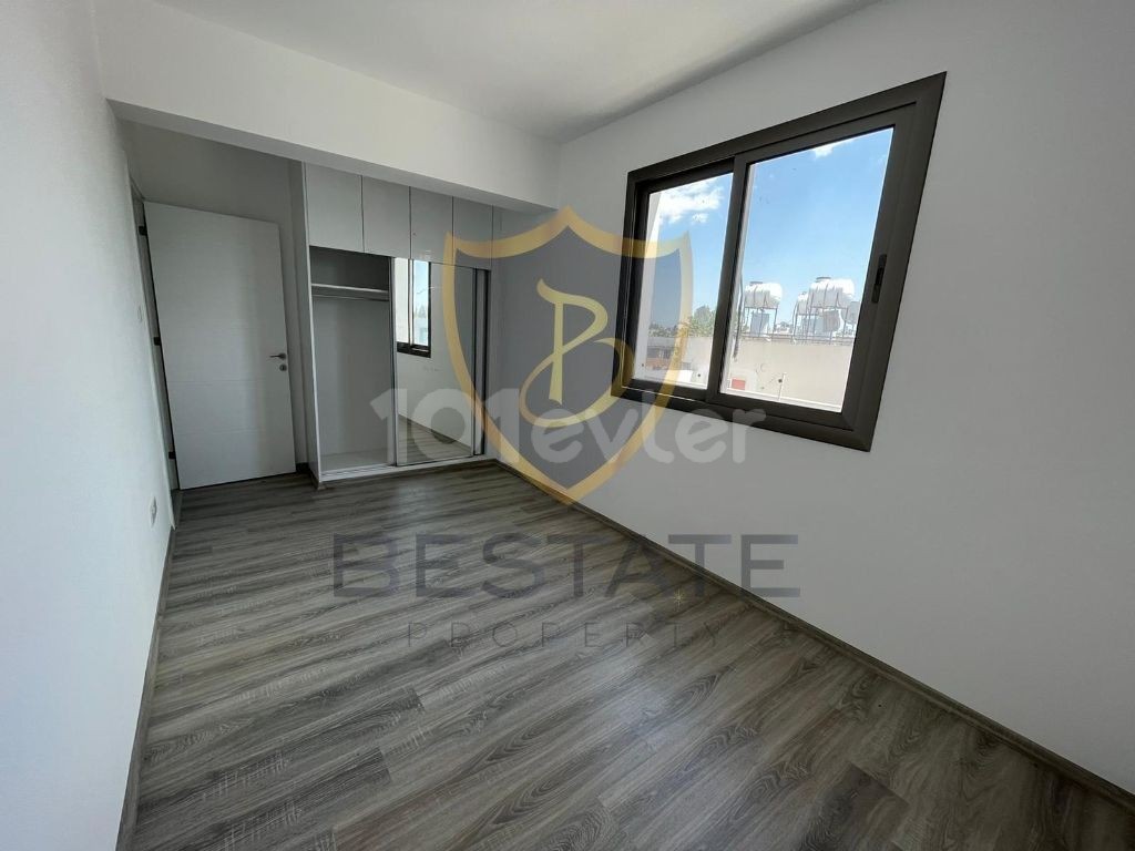 LEFKOŞA KIZILBAŞ'TA SATILIK 2+1 MASRAFSIZ YENİ PENTHOUSE !!