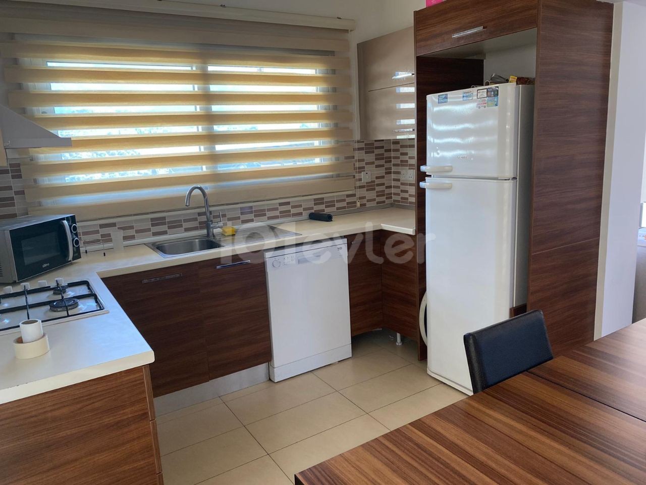 2+1 DUPLEX PENTHOUSE ZU VERMIETEN ULTRA LUXUS IM ZENTRUM VON KYRENIA !! ** 